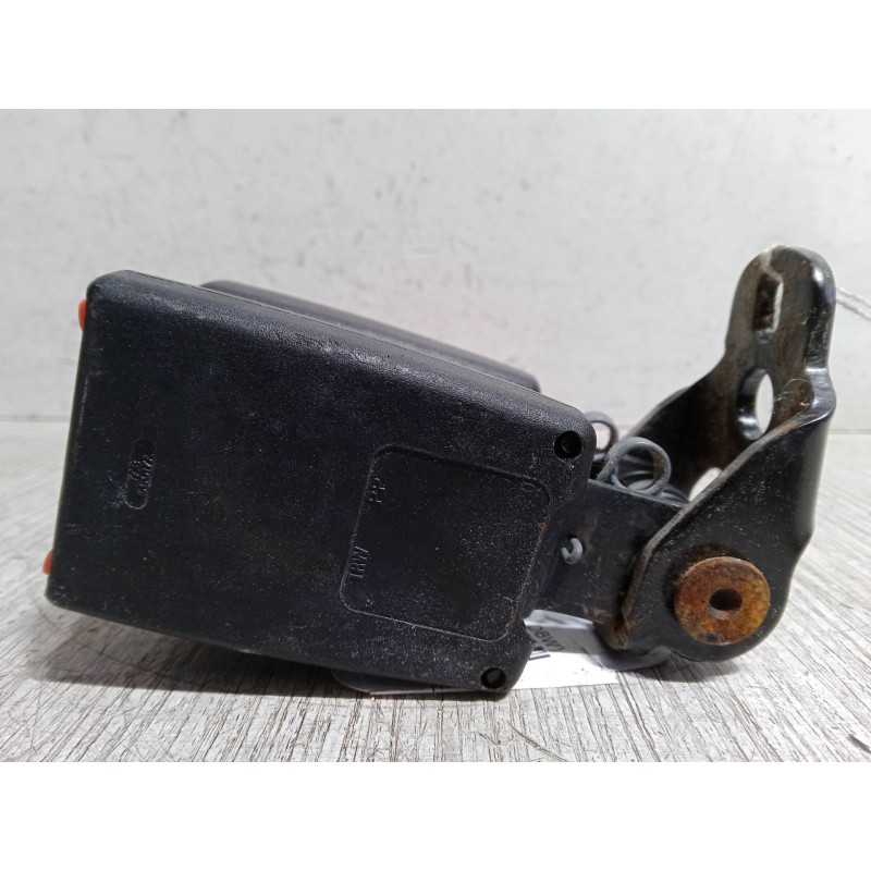 Recambio de anclaje cinturon trasero derecho para ford focus i (daw, dbw) 2.0 16v referencia OEM IAM   