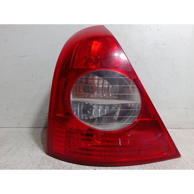 Recambio de piloto trasero izquierdo para renault clio ii (bb_, cb_) 1.2 (bb0a, bb0f, bb10, bb1k, bb28, bb2d, bb2h, cb0a,... ref