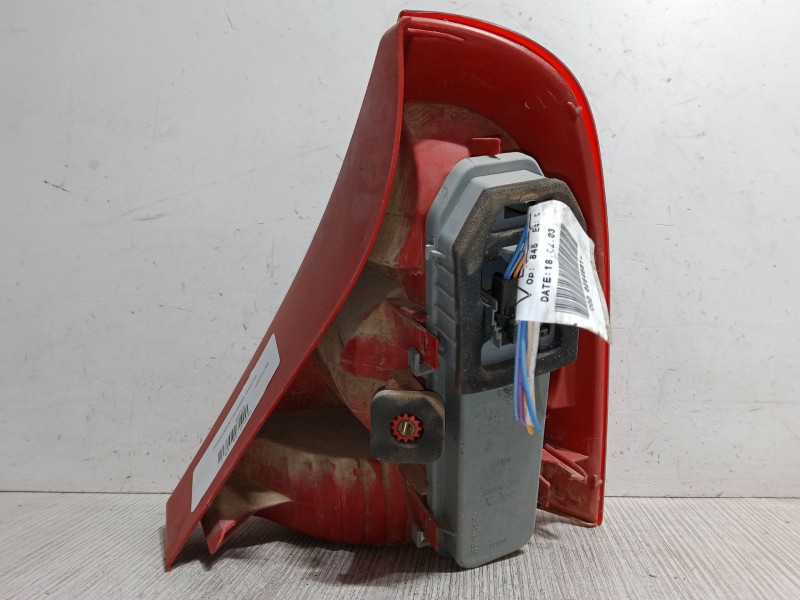 Recambio de piloto trasero izquierdo para renault clio ii (bb_, cb_) 1.2 (bb0a, bb0f, bb10, bb1k, bb28, bb2d, bb2h, cb0a,... ref