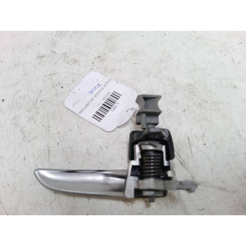 Recambio de maneta interior puerta delantera izquierda para mazda 3 (bk) 2.0 mzr-cd (bk14) referencia OEM IAM   
