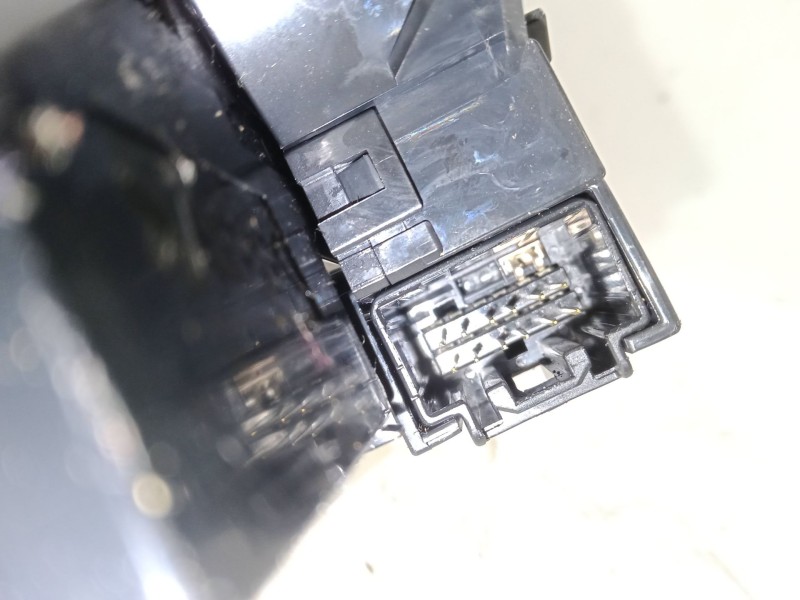 Recambio de mando luces para mazda 3 (bk) 2.0 mzr-cd (bk14) referencia OEM IAM   