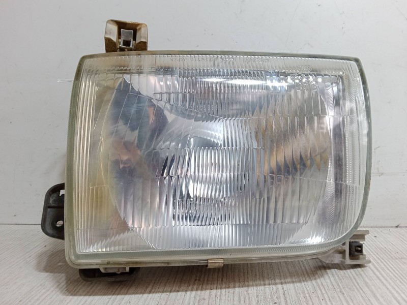 Recambio de faro izquierdo para nissan pick up (d22) 2.5 d referencia OEM IAM   