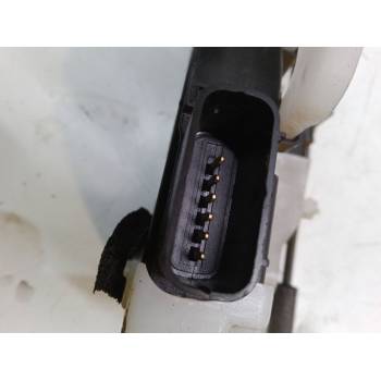 CERRADURA PUERTA DELANTERA DERECHA 