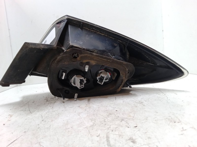 Recambio de piloto trasero derecho para mazda 3 (bk) 2.0 mzr-cd (bk14) referencia OEM IAM   