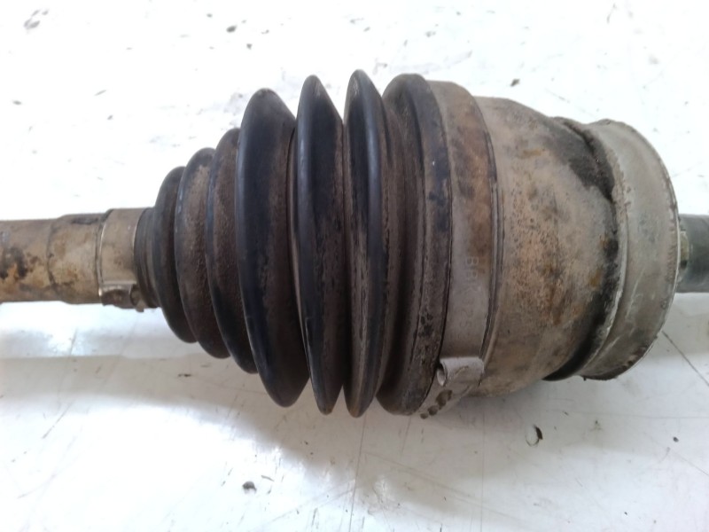 Recambio de transmision delantera derecha para nissan pick up (d22) 2.5 td 4wd referencia OEM IAM   