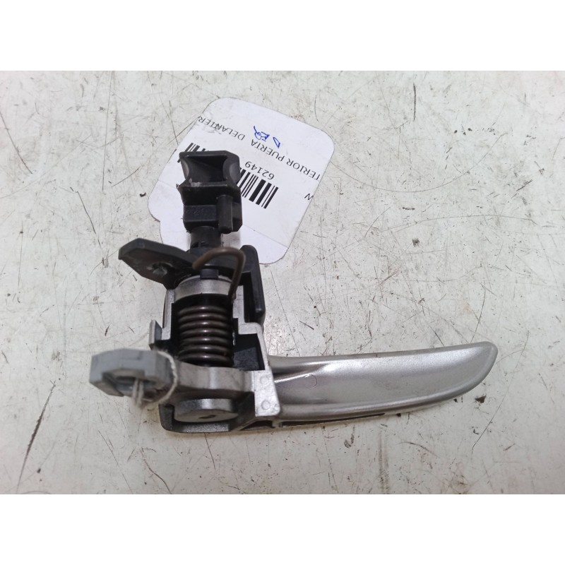 Recambio de maneta interior puerta delantera derecha para mazda 3 (bk) 2.0 mzr-cd (bk14) referencia OEM IAM   