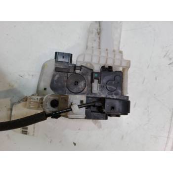 CERRADURA PUERTA DELANTERA DERECHA 