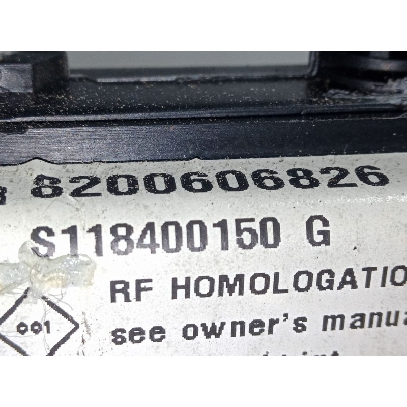 Recambio de bsi para renault megane ii station wagon (km0/1_) 1.9 dci referencia OEM IAM 8200606826  S118400150G