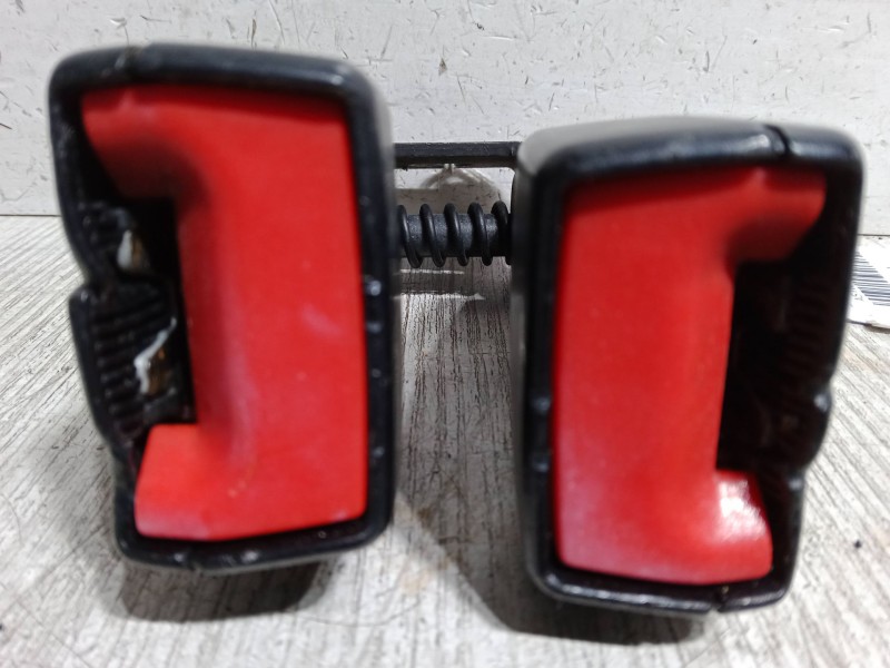 Recambio de anclaje cinturon trasero izquierdo para opel astra j (p10) 1.7 cdti (68) referencia OEM IAM   