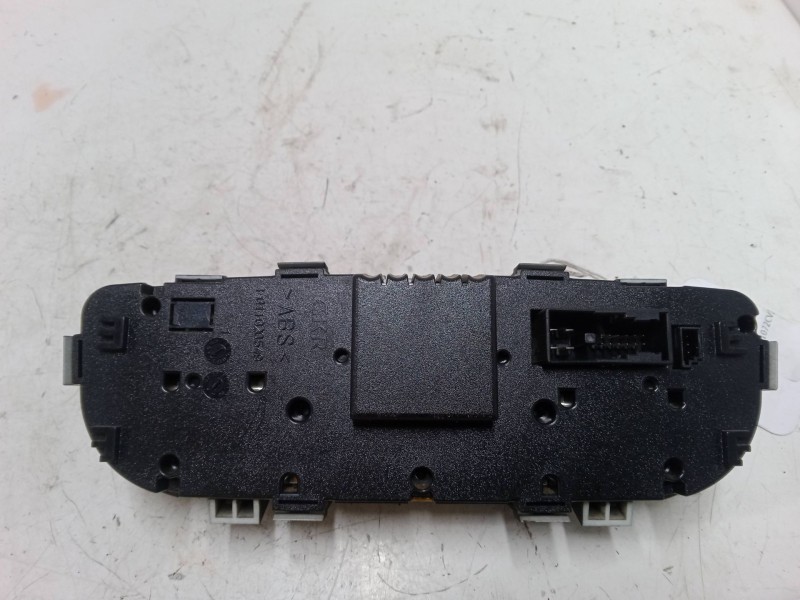 Recambio de mando climatizador para mercedes-benz clase c coupé (cl203) c 180 kompressor (203.746) referencia OEM IAM A209830008