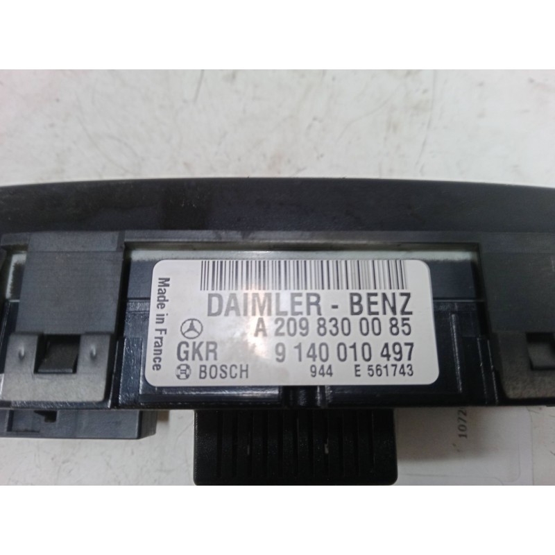 Recambio de mando climatizador para mercedes-benz clase c coupé (cl203) c 180 kompressor (203.746) referencia OEM IAM A209830008
