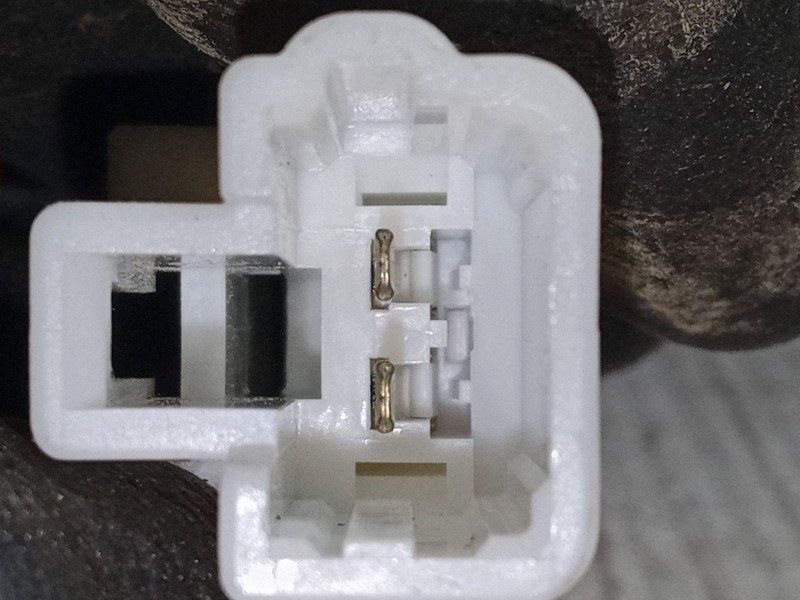 Recambio de anclaje cinturon delantero derecho para hyundai ix35 (lm, el, elh) 1.7 crdi referencia OEM IAM   