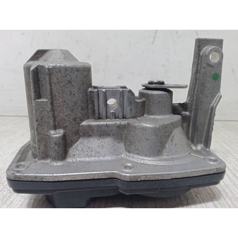 Recambio de mariposa de acelerador en escape para seat ibiza v (kj1, kjg) 1.6 tdi referencia OEM IAM G048CZ21154900 147B08010R--