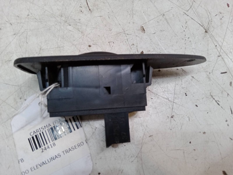 Recambio de mando elevalunas trasero derecho para mitsubishi carisma (da_) 1.6 (da1a) referencia OEM IAM   