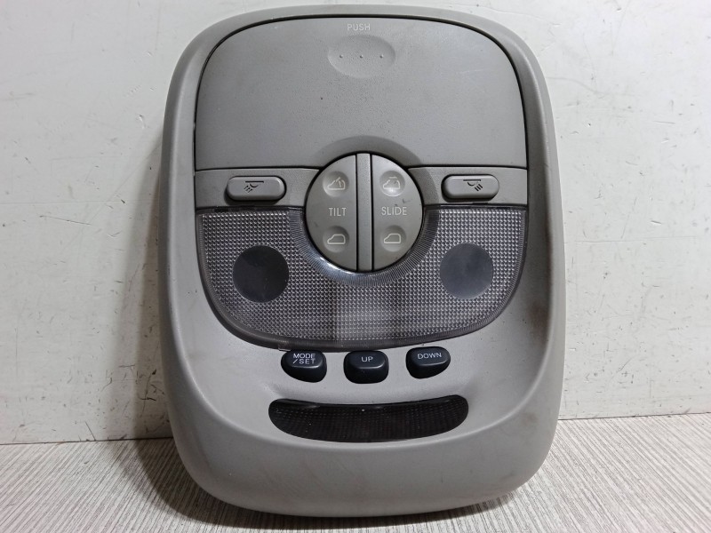 Recambio de luz interior delantera para kia sorento i (jc) 2.5 crdi referencia OEM IAM 95710-3E710  