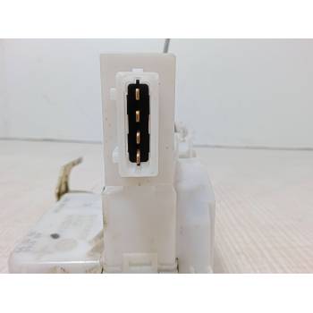 CERRADURA PUERTA DELANTERA DERECHA 6K483701 