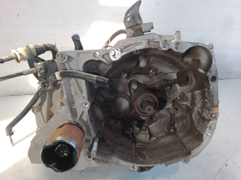 Recambio de caja de cambios manual 5 velocidades para dacia logan mcv ii 1.2 referencia OEM IAM JH3360  