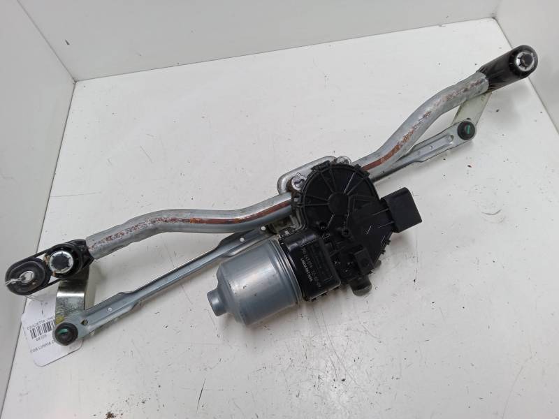 MOTOR LIMPIA DELANTERO 