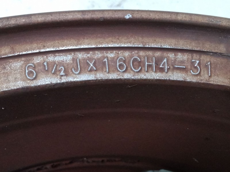 Recambio de llanta aluminio 16´´ para peugeot 307 cc (3b) 2.0 16v referencia OEM IAM 61/2JX15CH4-31  