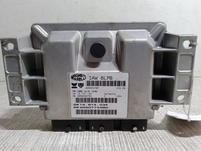 Recambio de centralita motor uce para peugeot 307 cc (3b) 2.0 16v referencia OEM IAM 9660774680  