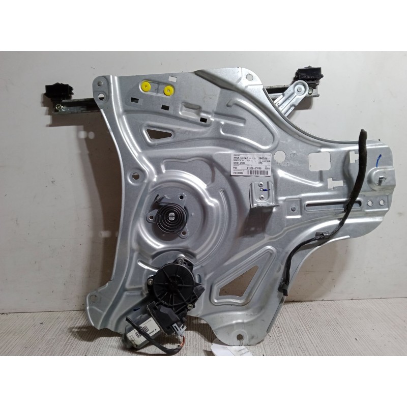 Recambio de elevalunas electrico delantero derecho para hyundai ix35 (lm, el, elh) 1.7 crdi referencia OEM IAM 824802Y000  