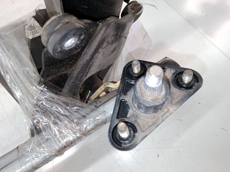 Recambio de motor limpia delantero para mitsubishi carisma (da_) 1.6 (da1a) referencia OEM IAM   