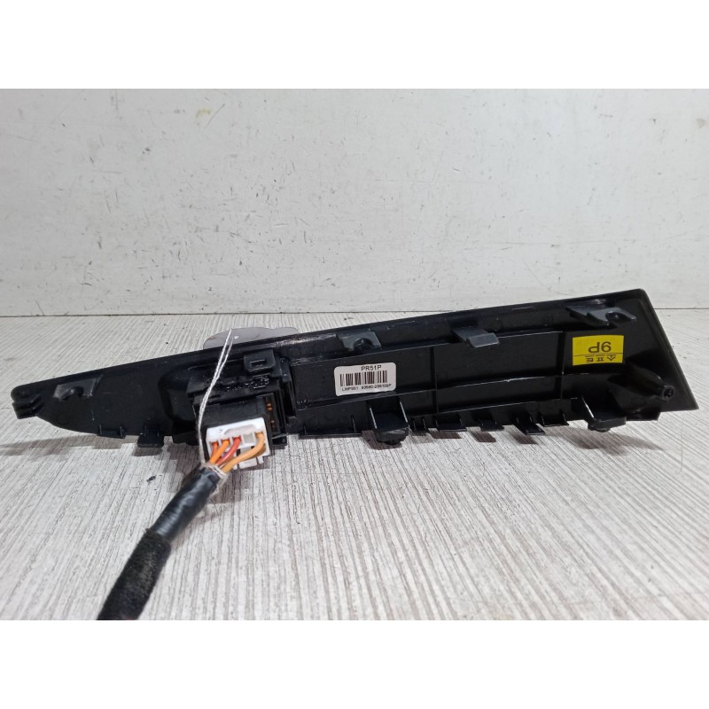 Recambio de mando elevalunas trasero derecho para hyundai ix35 (lm, el, elh) 1.7 crdi referencia OEM IAM   
