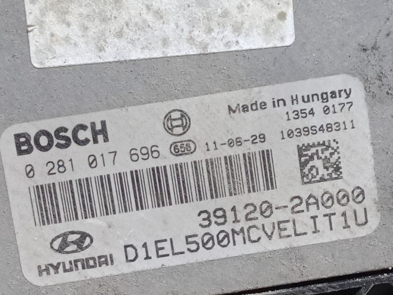 Recambio de centralita motor uce para hyundai ix35 (lm, el, elh) 1.7 crdi referencia OEM IAM 391202A000  0281017696