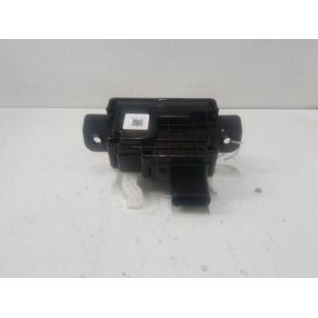 CERRADURA MALETERO / PORTON 