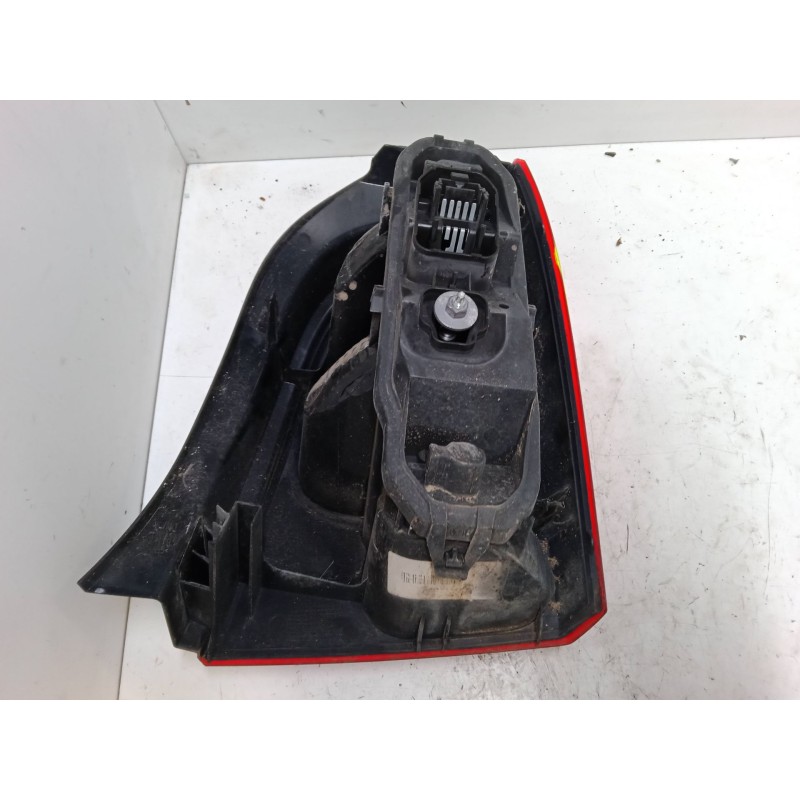 Recambio de piloto trasero izquierdo para renault twingo ii (cn0_) 1.2 16v (cn04, cn0a, cn0b) referencia OEM IAM   