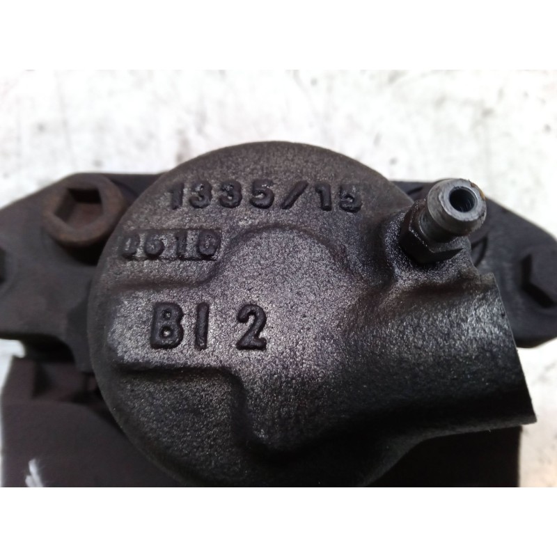 Recambio de pinza freno delantera derecha para renault twingo ii (cn0_) 1.2 16v (cn04, cn0a, cn0b) referencia OEM IAM   
