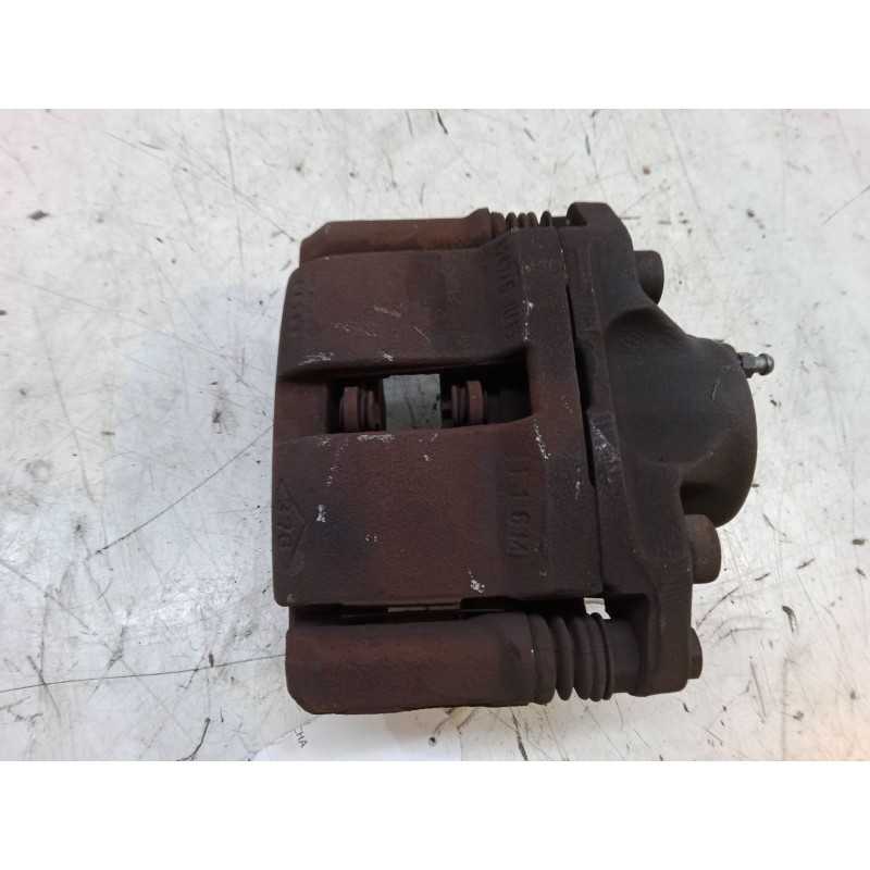 Recambio de pinza freno delantera derecha para renault twingo ii (cn0_) 1.2 16v (cn04, cn0a, cn0b) referencia OEM IAM   