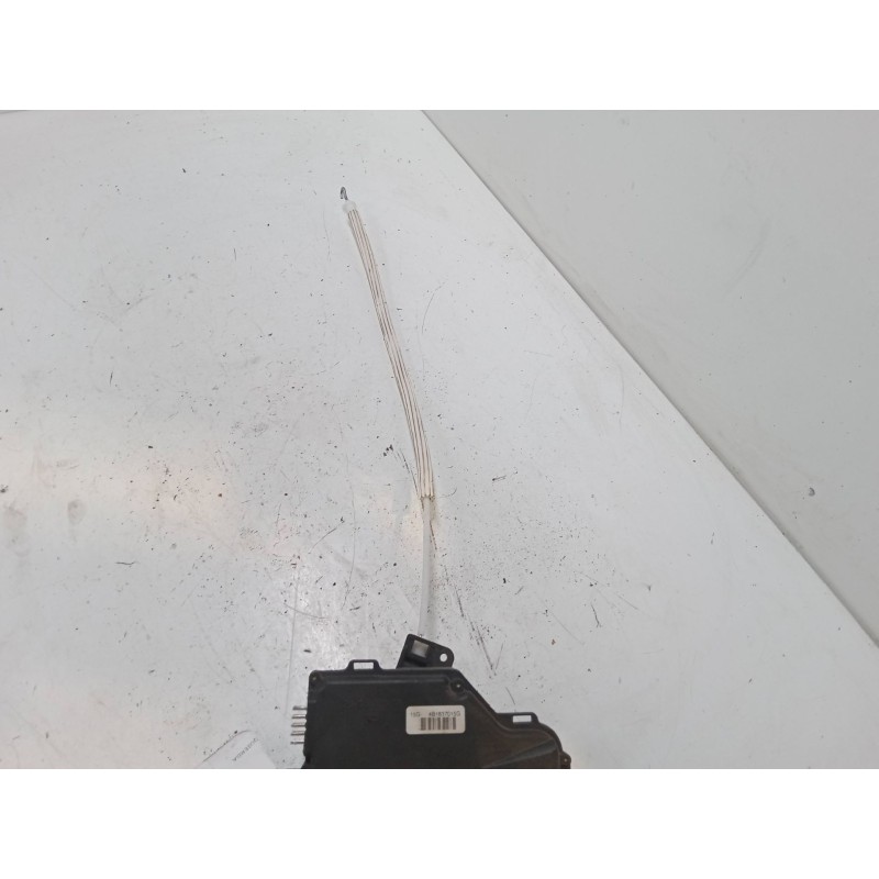 Recambio de cerradura puerta delantera izquierda para audi a6 c5 avant (4b5, 4b6) 2.5 tdi referencia OEM IAM    Recambio de cerradura puerta delantera izquierda para audi a6 c5 avant (4b5, 4b6) 2.5 tdi referencia OEM IAM