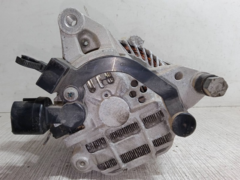 Recambio de alternador para peugeot 307 cc (3b) 2.0 16v referencia OEM IAM 9649846880   Recambio de alternador para peugeot 307 cc (3b) 2.0 16v referencia OEM IAM 9649846880