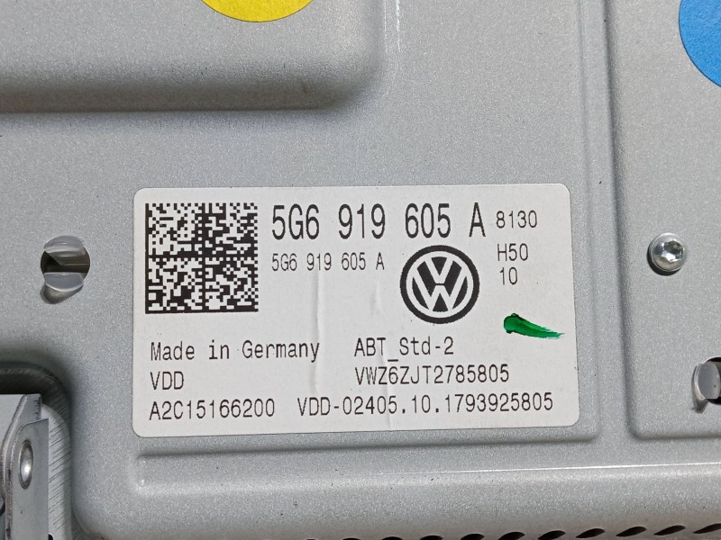 Recambio de pantalla multifuncion para volkswagen polo vi (aw1, bz1, ae1) 1.0 tsi referencia OEM IAM 5G6919605A  