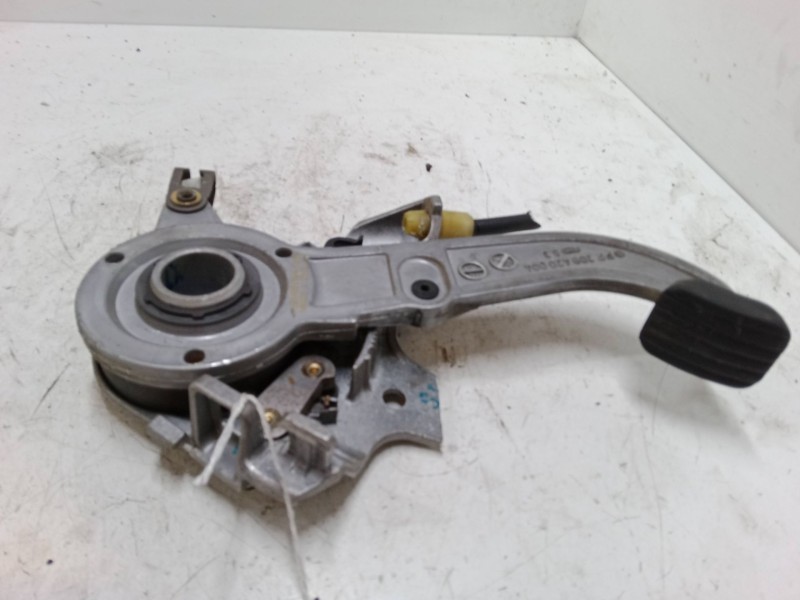 Recambio de pedal freno estacionamiento para mercedes-benz clase c coupé (cl203) c 180 kompressor (203.746) referencia OEM IAM  