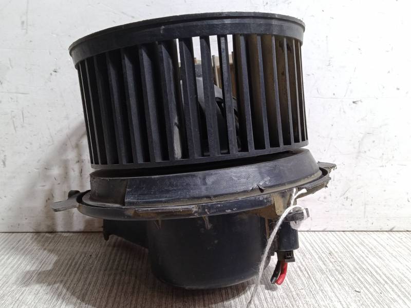 MOTOR CALEFACCION 
