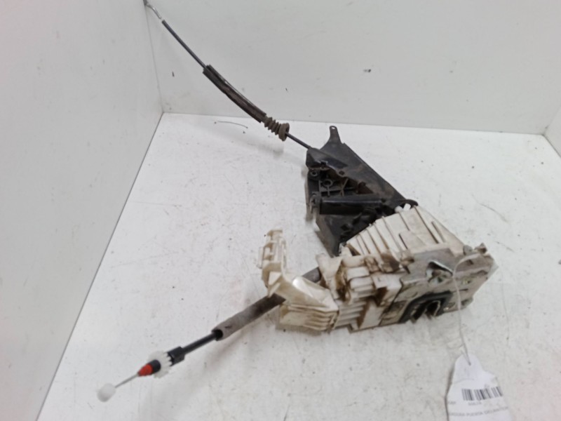 Recambio de cerradura puerta delantera derecha para mercedes-benz clase a (w169) a 200 cdi (169.308, 169.008) referencia OEM IAM