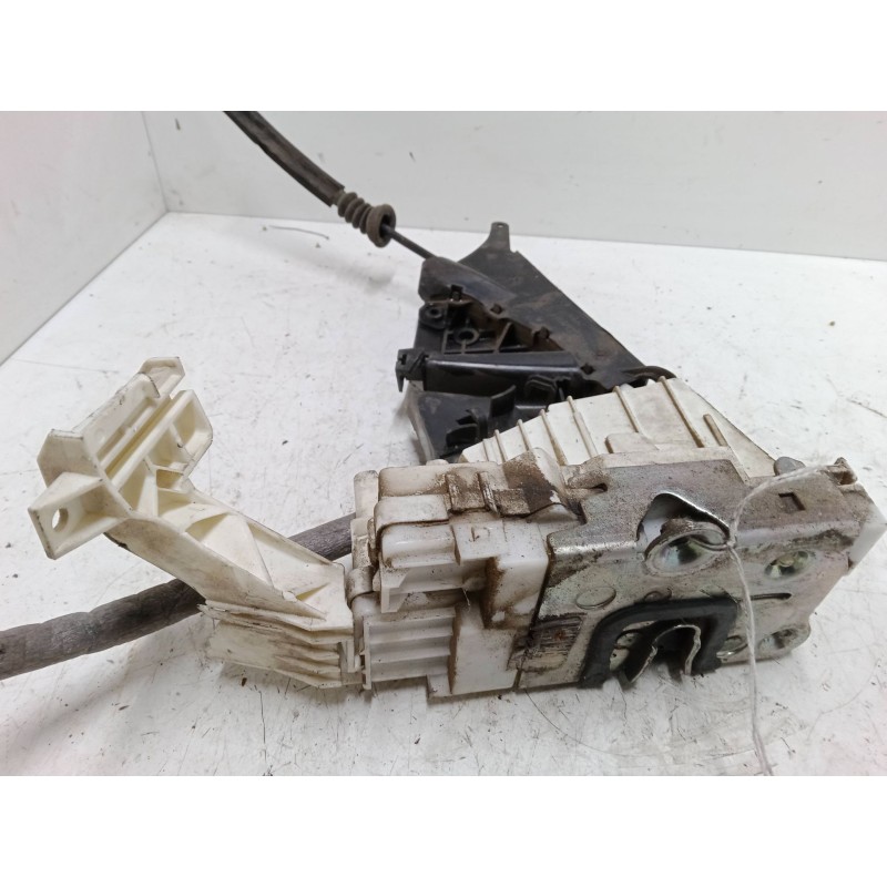 Recambio de cerradura puerta delantera derecha para mercedes-benz clase a (w169) a 200 cdi (169.308, 169.008) referencia OEM IAM