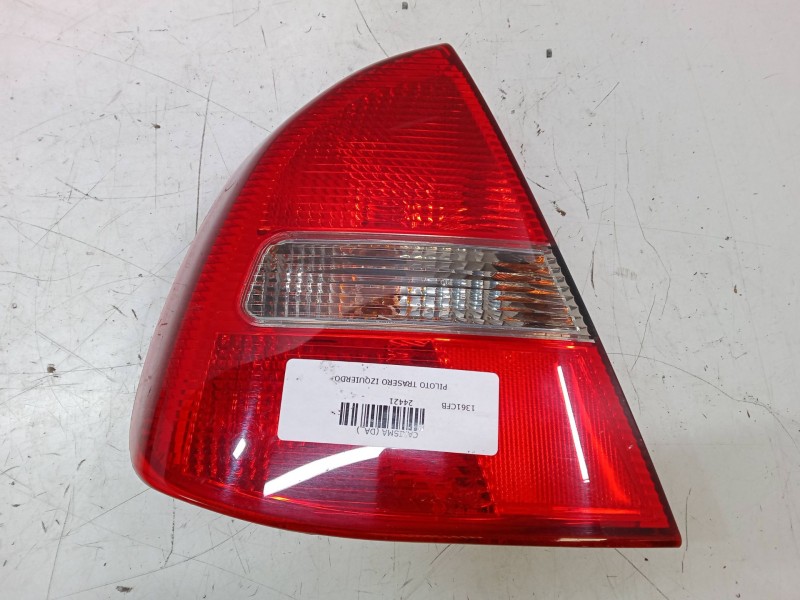 Recambio de piloto trasero izquierdo para mitsubishi carisma (da_) 1.6 (da1a) referencia OEM IAM   