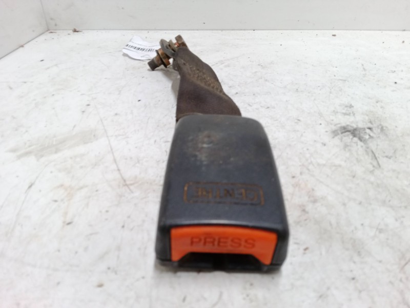 Recambio de anclaje cinturon delantero izquierdo para nissan cabstar e (tl_, vl_) 75.28 (tl0) referencia OEM IAM   