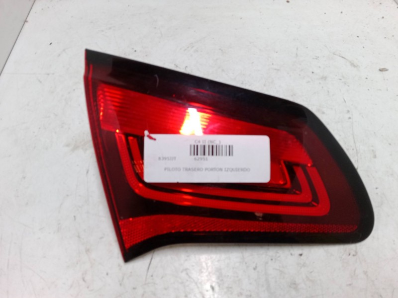 Recambio de piloto trasero porton izquierdo para citroën c4 ii (nc_) 1.2 thp 110 referencia OEM IAM   