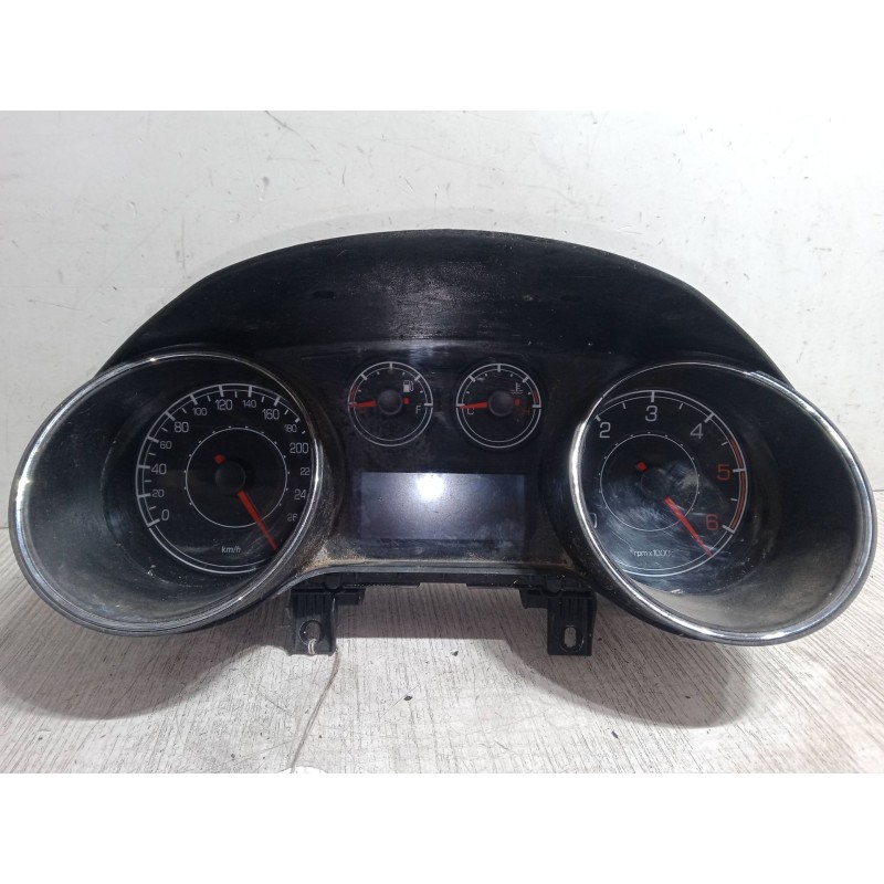 Recambio de cuadro instrumentos para fiat bravo ii (198_) 1.9 d multijet (198axb1a) referencia OEM IAM   