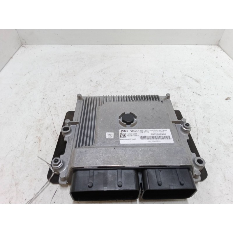 Recambio de centralita motor uce para citroën c4 ii (nc_) 1.2 thp 110 referencia OEM IAM 9812338980  V29061498A