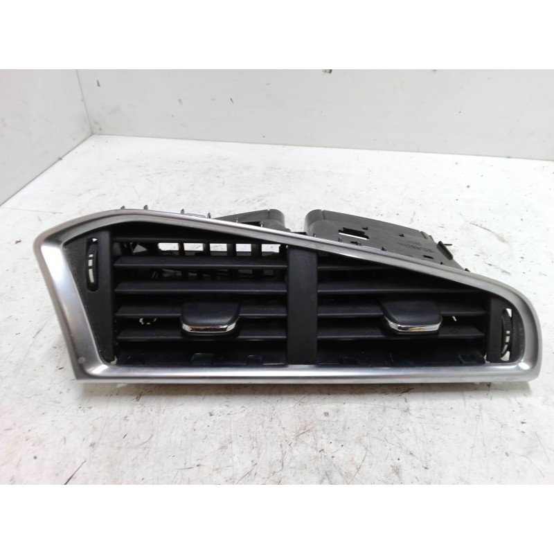 Recambio de aireador central para citroën c4 ii (nc_) 1.2 thp 110 referencia OEM IAM   