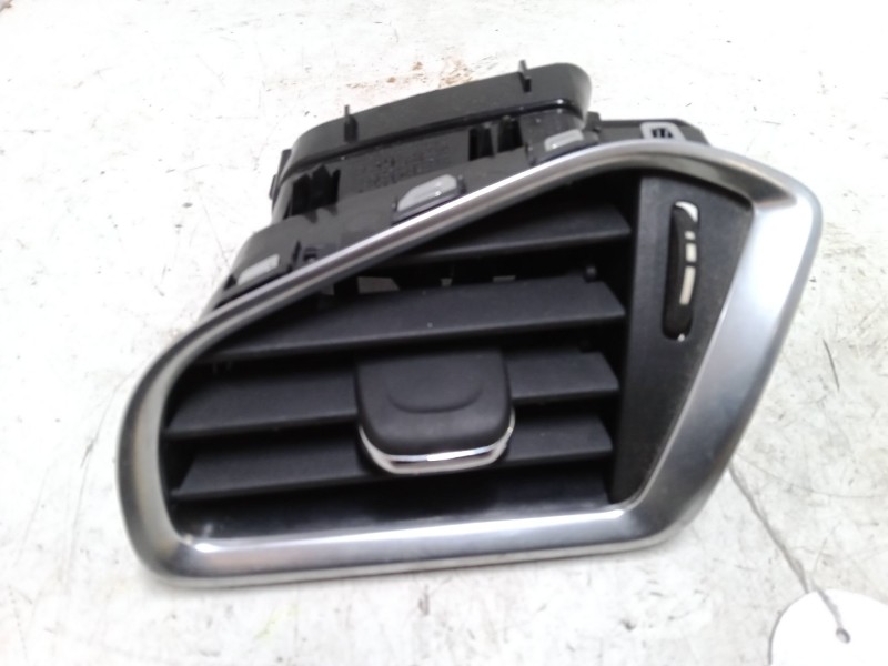 Recambio de aireador central izquierdo para citroën c4 ii (nc_) 1.2 thp 110 referencia OEM IAM   