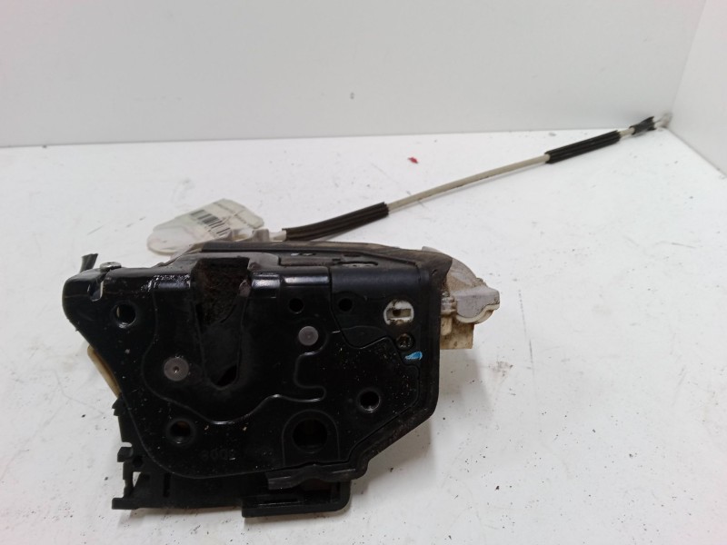 Recambio de cerradura puerta delantera derecha para seat ibiza iv (6j5, 6p1) 1.2 referencia OEM IAM 3C1837016A  