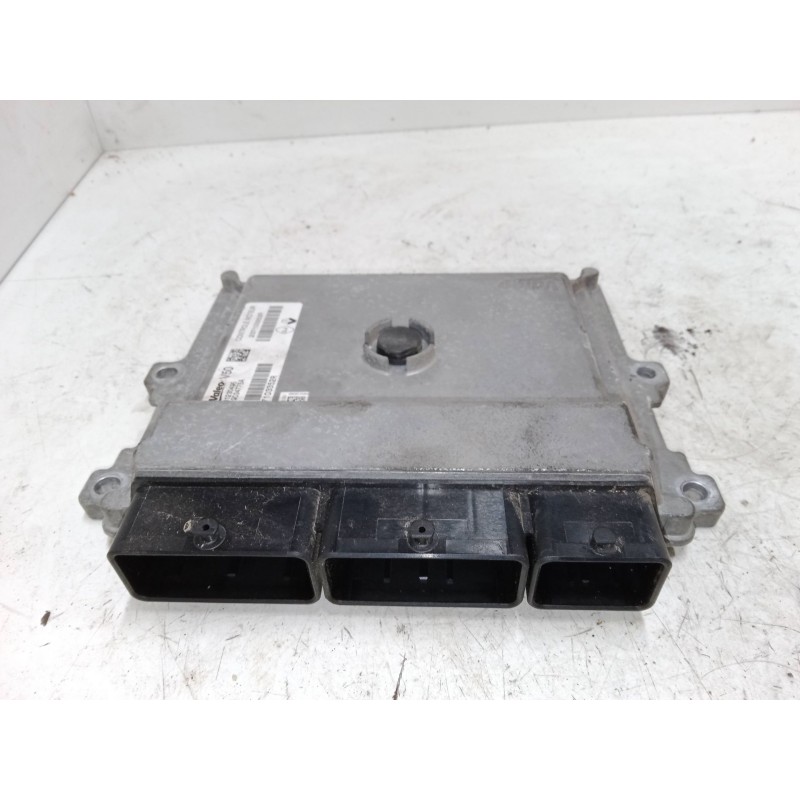 Recambio de centralita motor uce para renault clio iv (bh_) 0.9 tce 90 referencia OEM IAM V29034775A  