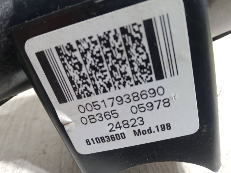Recambio de clausor para fiat bravo ii (198_) 1.9 d multijet (198axb1a) referencia OEM IAM 60183600   Recambio de clausor para fiat bravo ii (198_) 1.9 d multijet (198axb1a) referencia OEM IAM 60183600