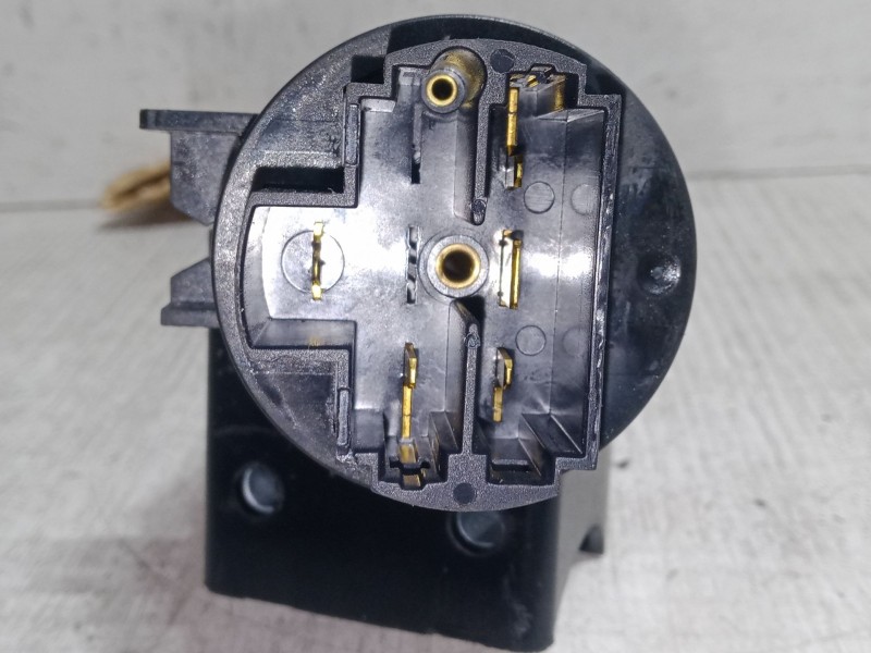 Recambio de clausor para fiat bravo ii (198_) 1.9 d multijet (198axb1a) referencia OEM IAM 60183600   Recambio de clausor para fiat bravo ii (198_) 1.9 d multijet (198axb1a) referencia OEM IAM 60183600